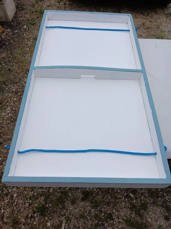 Jeu en bois géant pliable, plateau blanc et bleu