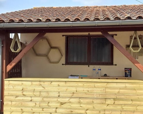 Mobilier extérieur bois recyclé